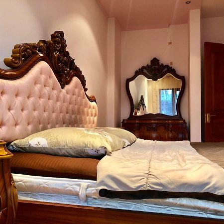 Luxury Tumanyan Apartment Jerevan Exteriör bild