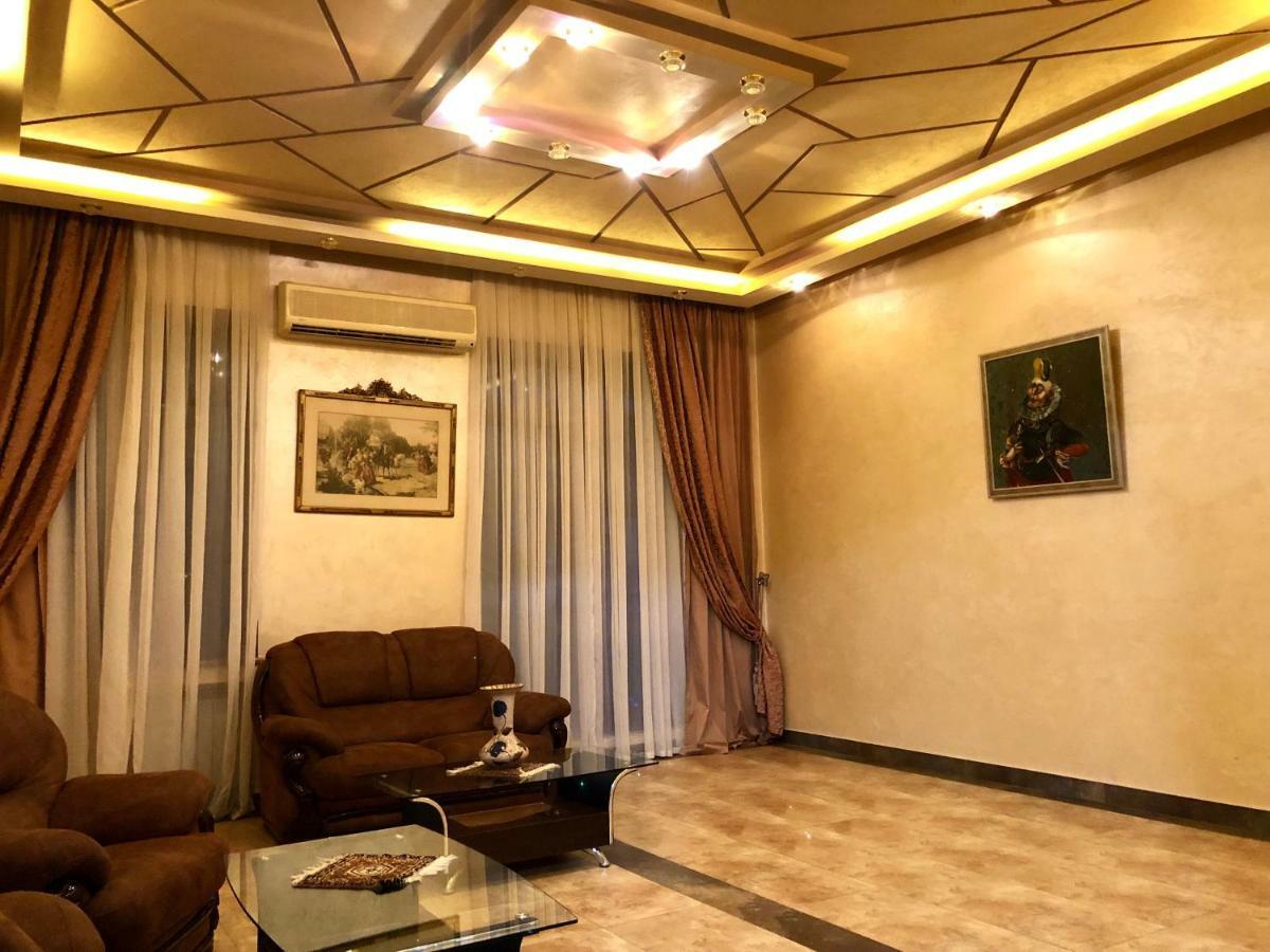Luxury Tumanyan Apartment Jerevan Exteriör bild