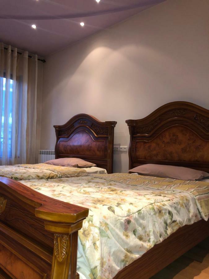 Luxury Tumanyan Apartment Jerevan Exteriör bild
